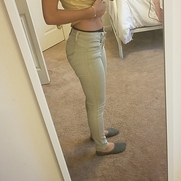 Jeans - Picture 5 of 6